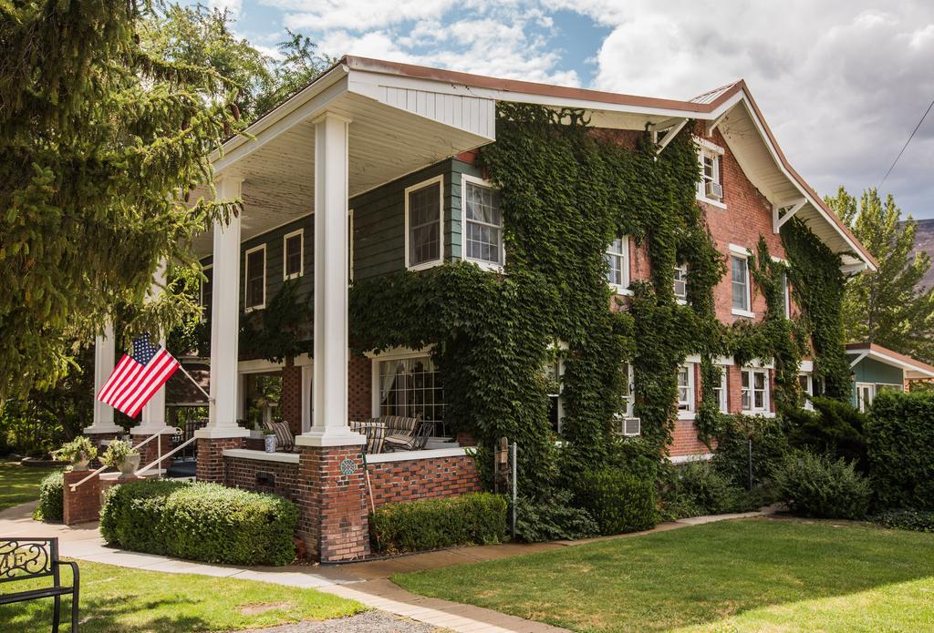 Warm Springs Inn & Winery Sunnyslope Exterior photo